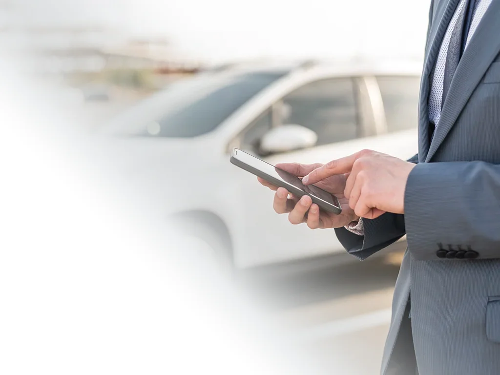 Taxi en Plasencia disponible las 24 horas para traslados al aeropuerto.